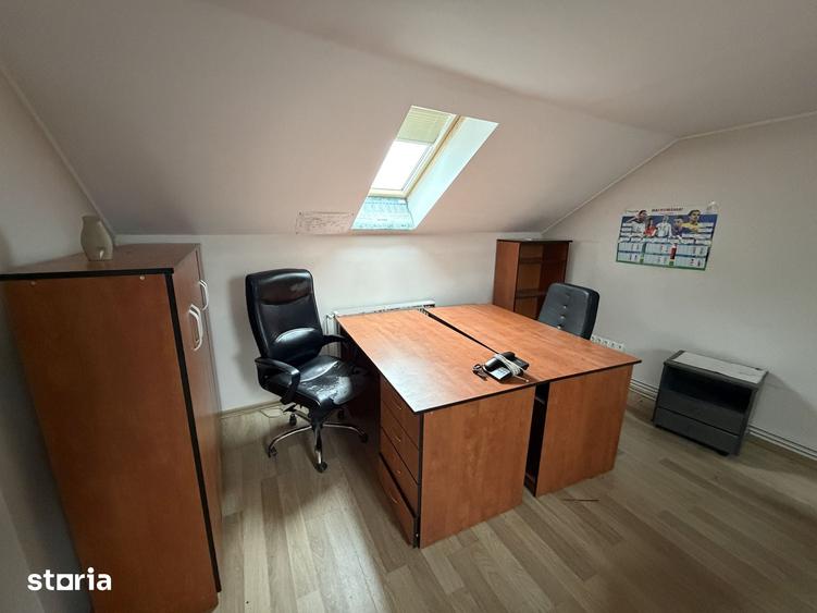 Casă cu 4 camere cu Teren 100 Mp în Exterior Vest