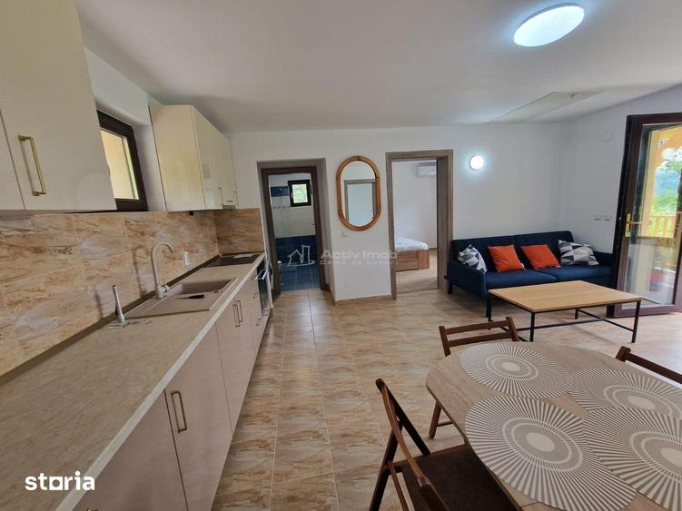 Casă cu 3 camere decomandat cu Teren 400 Mp în Central