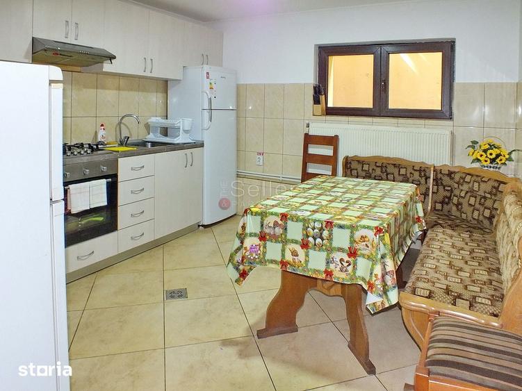 Casă cu Teren 300 Mp în Central