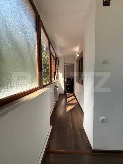 Apartament cu 2 camere decomandat, mobilat în Micro 13