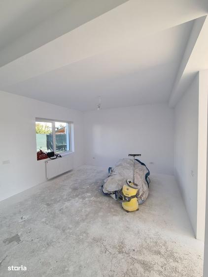 Casă cu 4 camere în Vidra