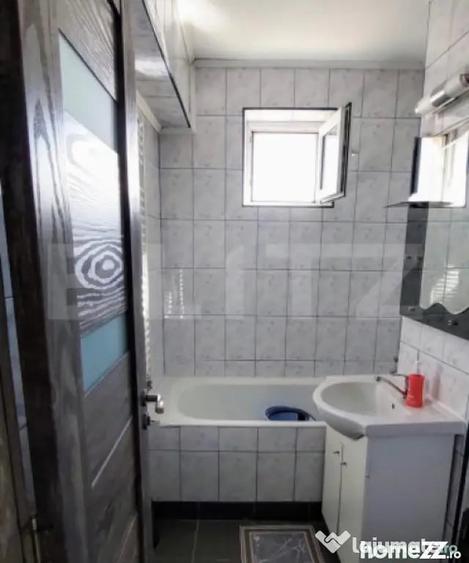 Apartament cu 3 camere, renovat, etaj intermediar, zona Geor - 9