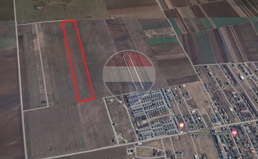 Teren agricol intravilan de 52410 mp, în Tărlungeni