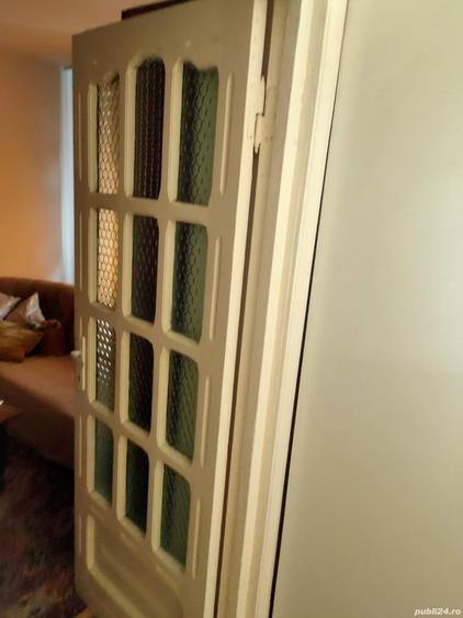 Apartament cu 2 camere în Moldova Nouă