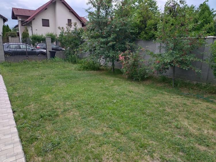 Casă cu 3 camere cu Teren 306 Mp în Central