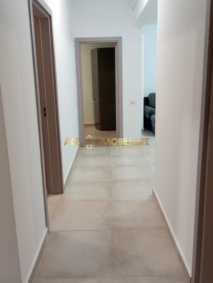 Apartament cu 3 camere decomandat, mobilat în Theodor Pallady