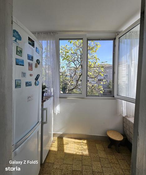 Apartament cu 3 camere în Calea Aradului