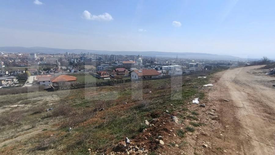 Teren Construcții intravilan de 600 mp, în Cetate