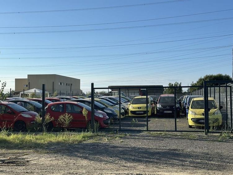 Spațiu comercial, în Cățelu