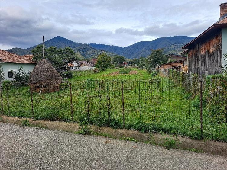 Teren de 36000 mp, în Prundu Bârgăului