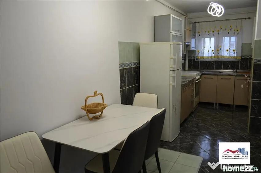 Apartament cu 2 camere decomandat în Ultracentral