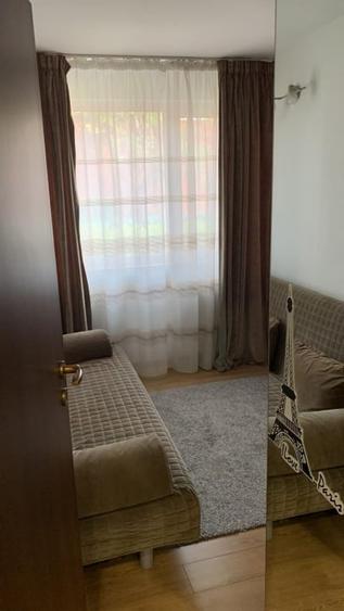 Apartament cu 3 camere semidecomandat, mobilat în Gara de Nord
