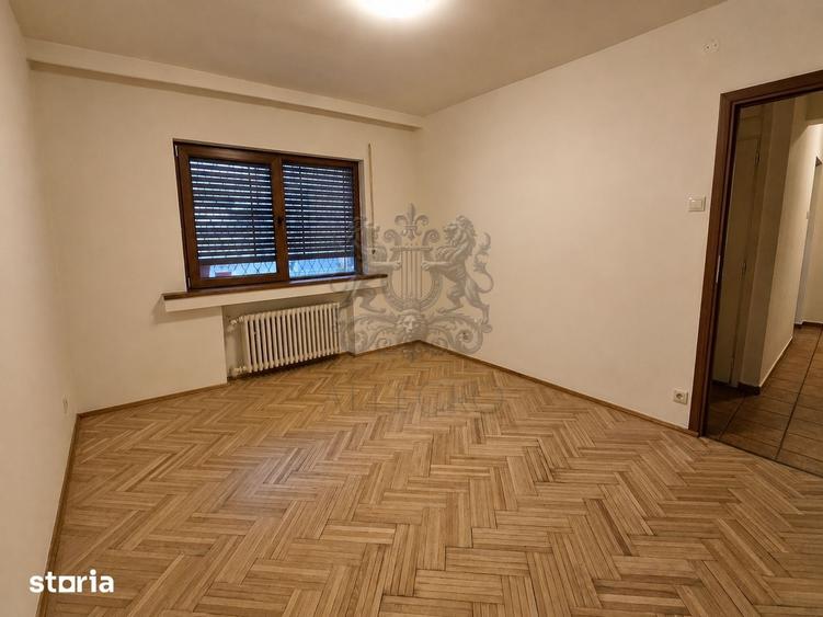 Apartament cu 4 camere în Cișmigiu