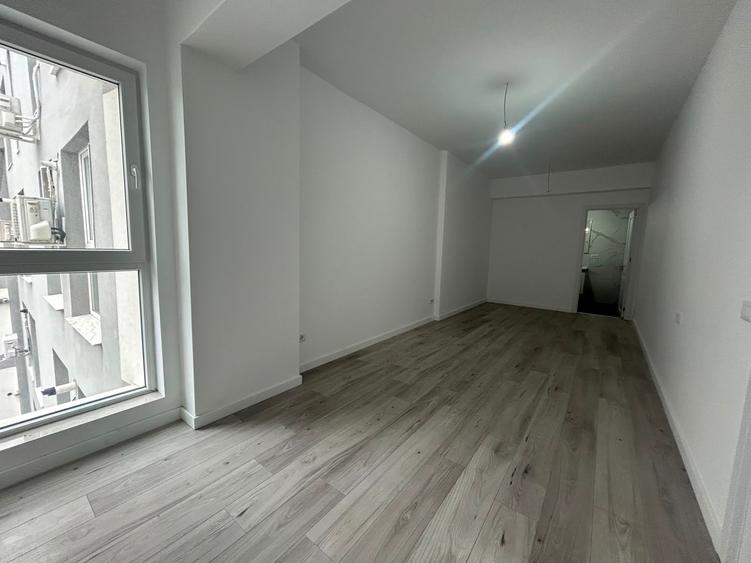 Apartament cu 3 camere în Vitan-Bârzești