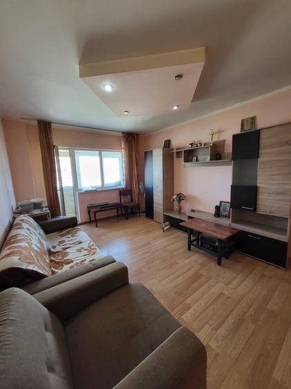 Apartament cu 3 camere circular, mobilat în Pantelimon — fotografia 1