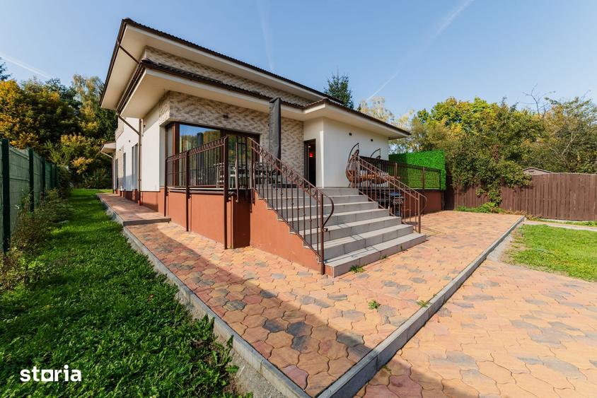 Casă cu 5 camere cu Teren 808 Mp în Dârste