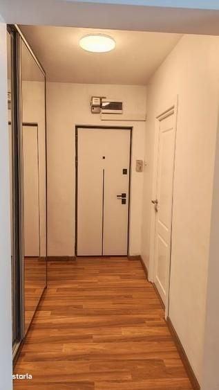Apartament cu 2 camere semidecomandat în Gorjului