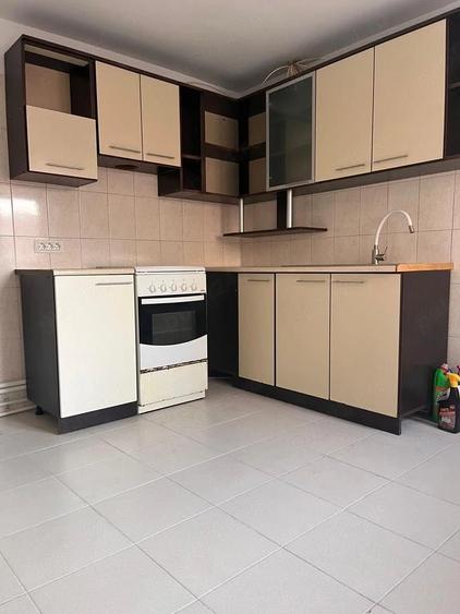 Casă cu 2 camere cu Teren 230 Mp în Coiciu