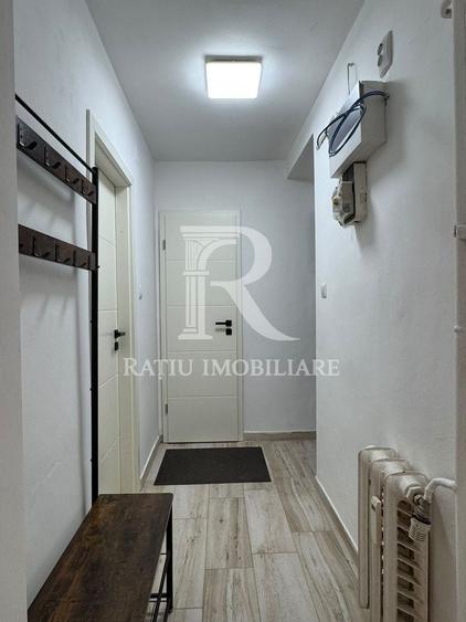 Apartament cu 2 camere decomandat, mobilat în Ultracentral