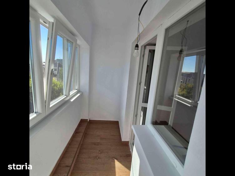 Apartament cu 3 camere decomandat în Mioriței