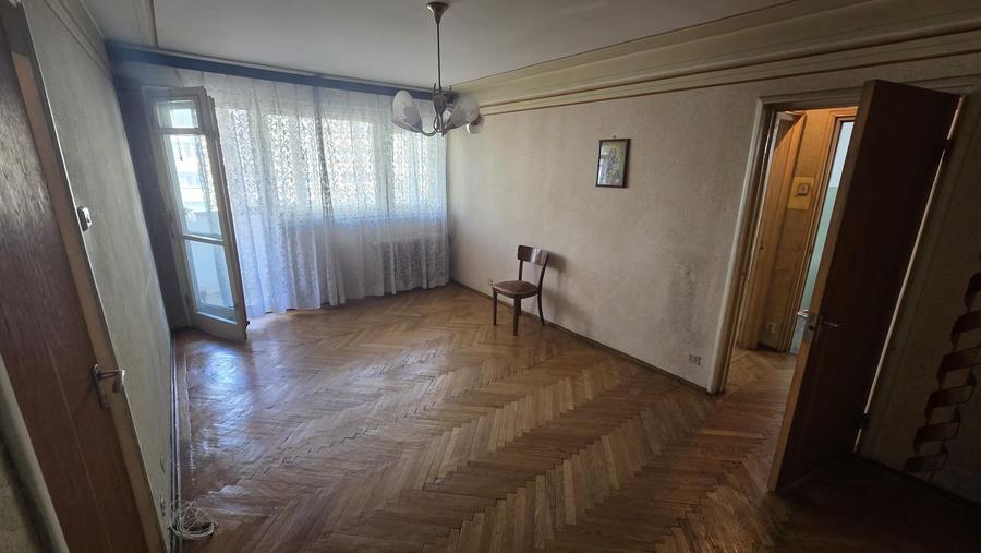 Apartament cu 2 camere semidecomandat în Obor