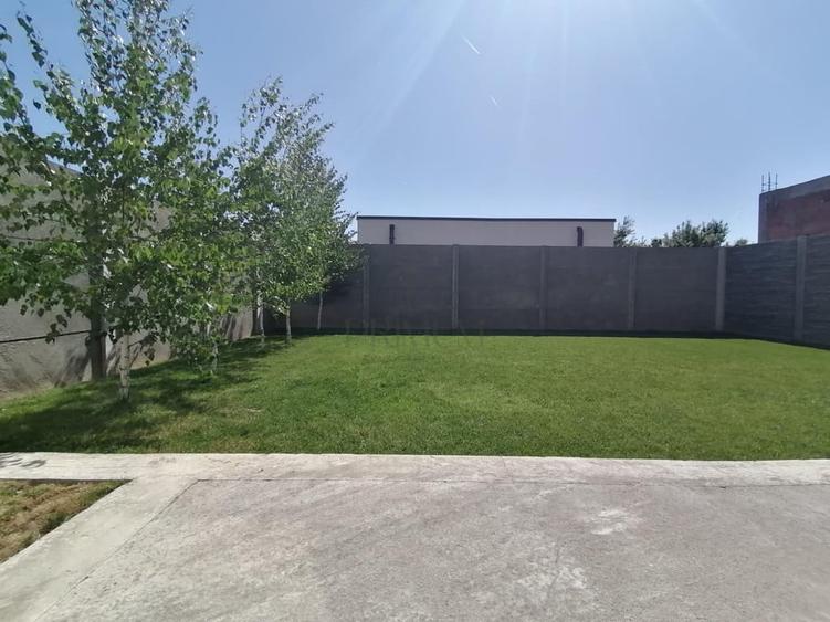 Duplex modern - design deosebit - zona foarte buna - 3 dormi - 8