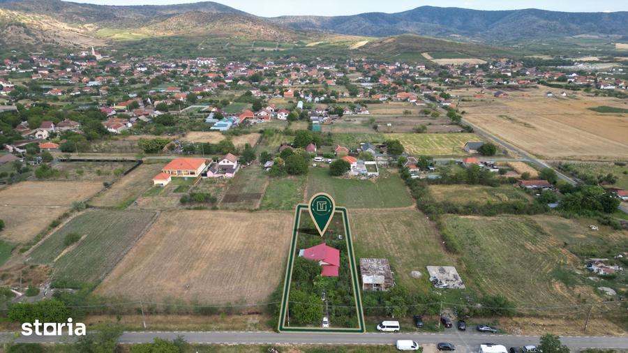 Casă cu 3 camere cu Teren 1530 Mp în Șiria