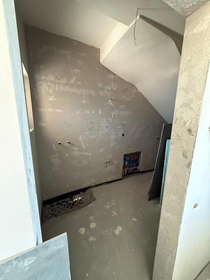 Casă cu 3 camere în Borhanci