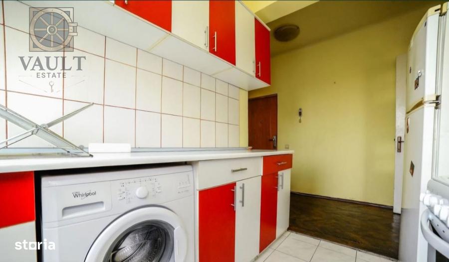 Garsonieră decomandată, mobilată în Tineretului