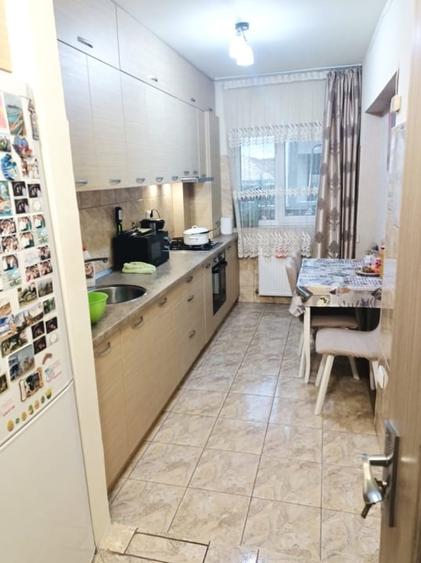 Apartament cu 2 camere decomandat în Florești — fotografia 1