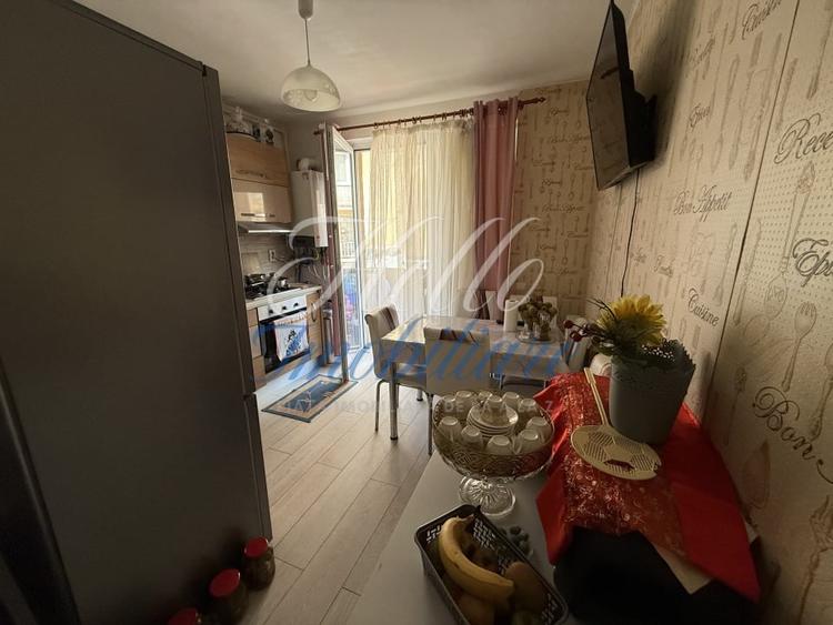 Apartament cu 2 camere în Florești