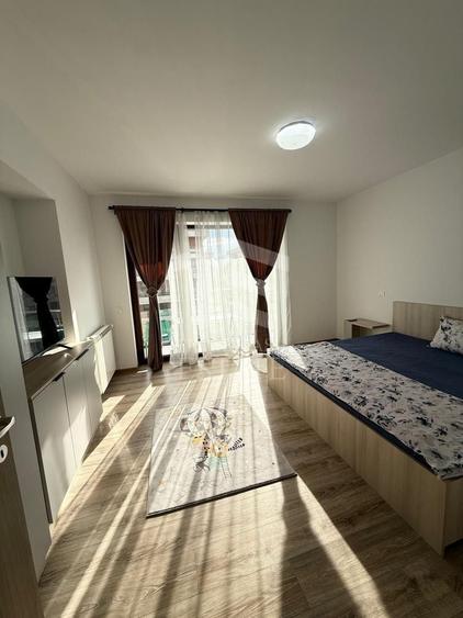 Apartament cu 3 camere decomandat, mobilat în Siliștea Snagovului