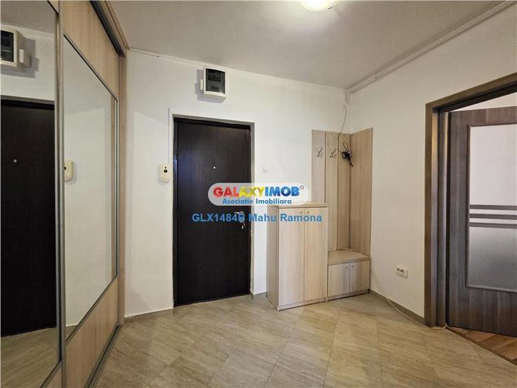 Garsonieră decomandată, mobilată în Băneasa