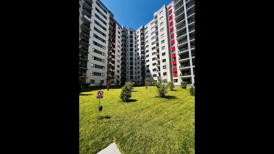 Apartament cu 2 camere semidecomandat în Regie