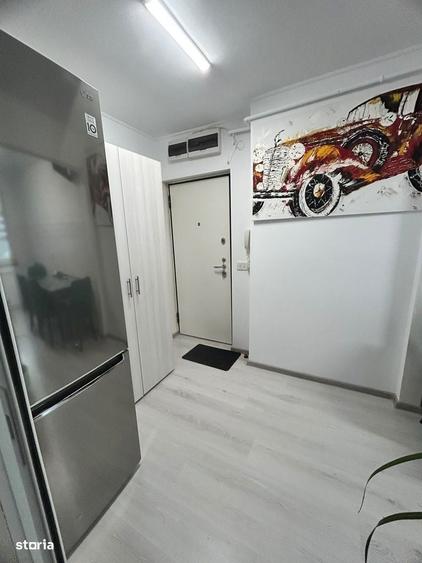 Apartament cu 2 camere semidecomandat în Calea Galați