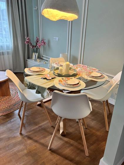 Apartament cu 2 camere semidecomandat în Florești