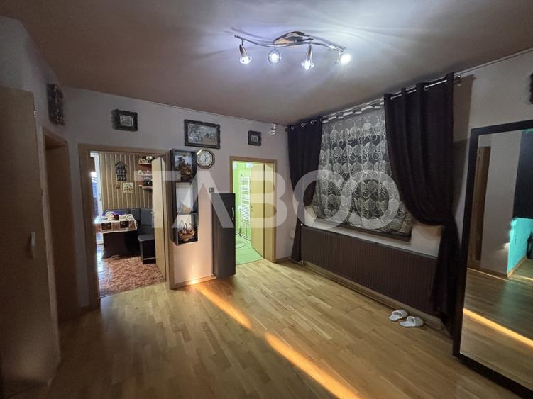 Casa individuala de vanzare cu 5 camere +spatiu comercial 3 bai Sibiu - 5