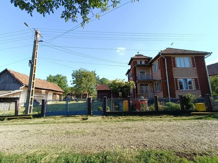Casă cu 3 camere în Țagu
