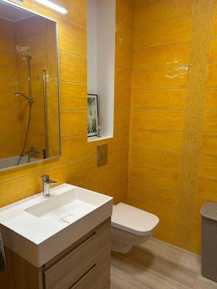 Apartament cu 2 camere decomandat în Florești