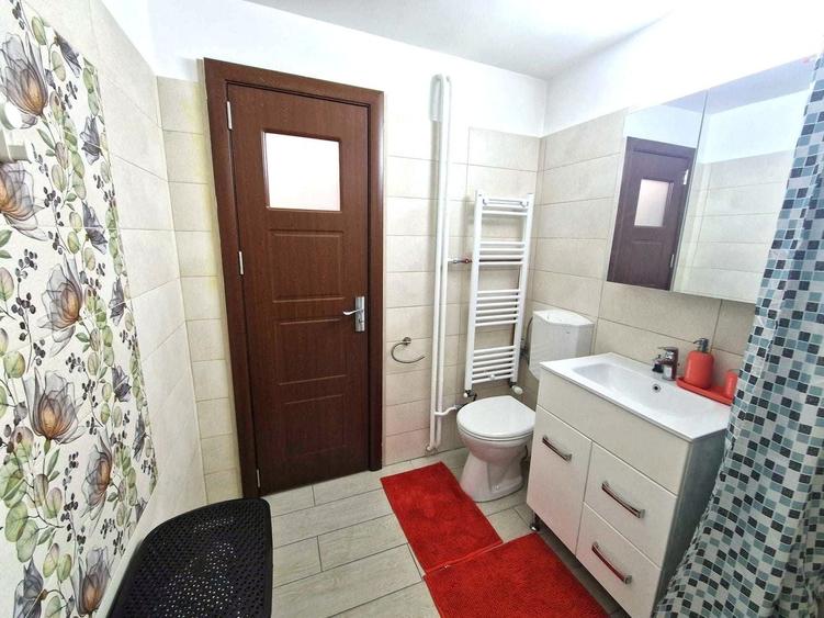 Apartament cu 2 camere semidecomandat în Dristor