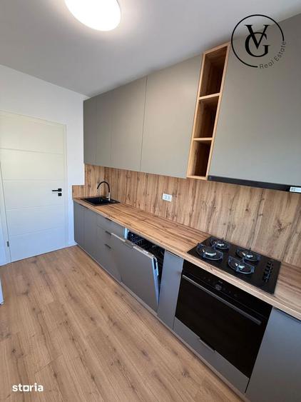 Apartament cu 2 camere decomandat, mobilat în Tei