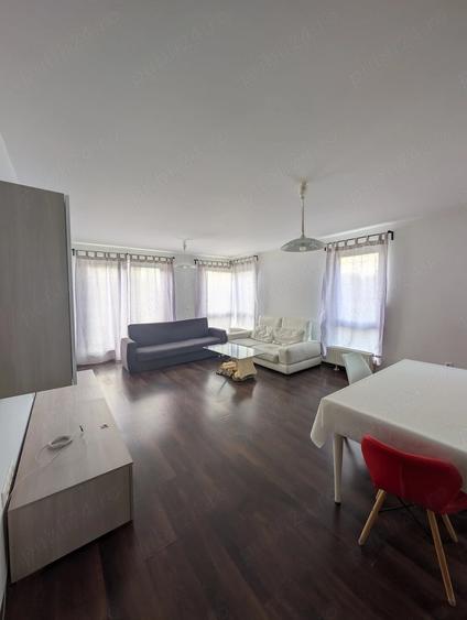 Apartament cu 3 camere decomandat în Avantgarden
