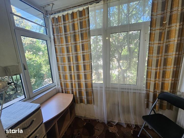 Apartament cu 2 camere decomandat în Eremia