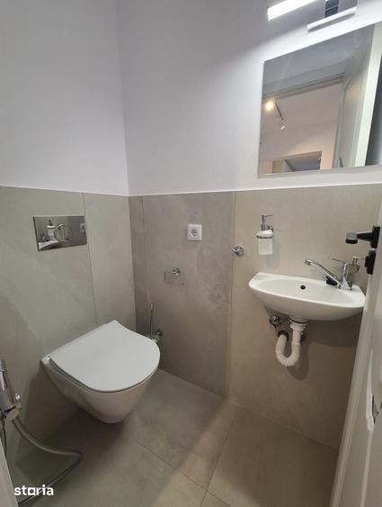 Apartament cu 3 camere în Cornișa