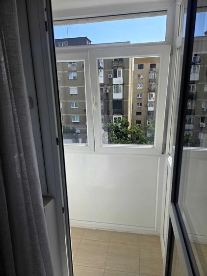 Apartament cu 2 camere decomandat în Viilor