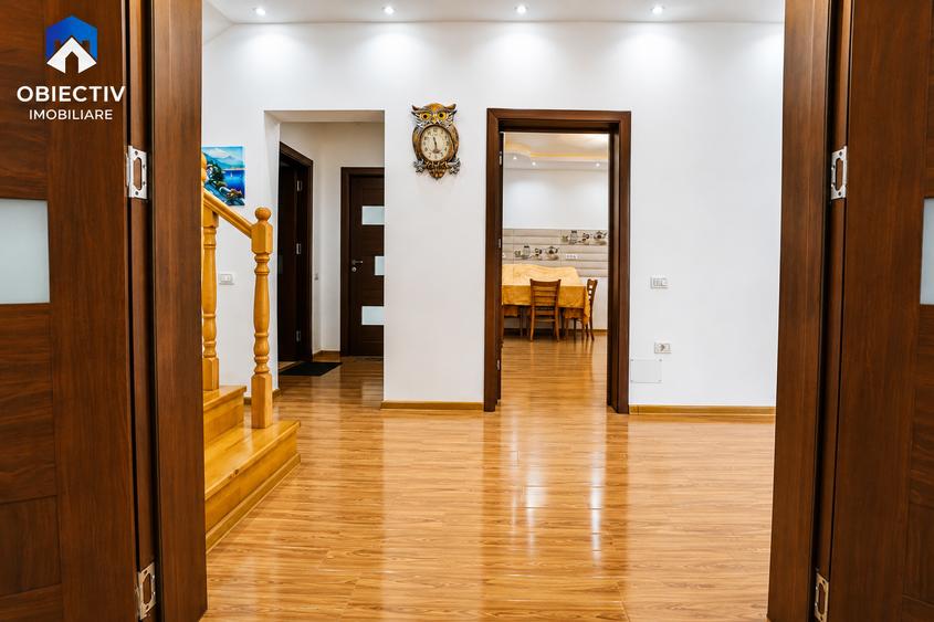 Casă individuală cu 5 camere cu Teren 500 Mp în 1 Mai