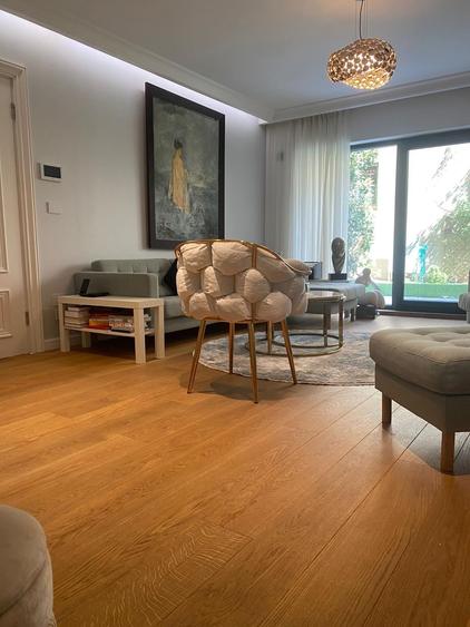 Apartament cu 4 camere decomandat în Domenii