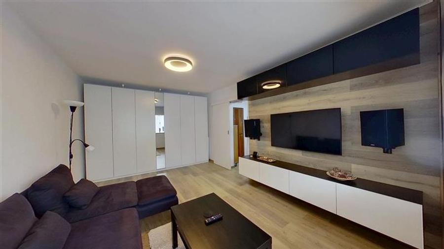 Apartament cu 2 camere decomandat în Griviței