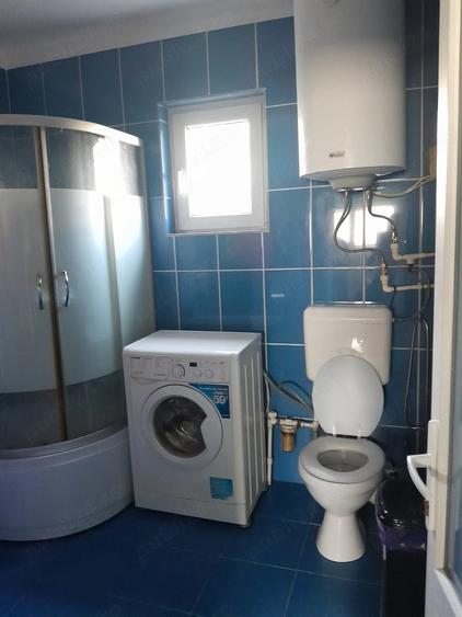 Casă cu Teren 1417 Mp în Central