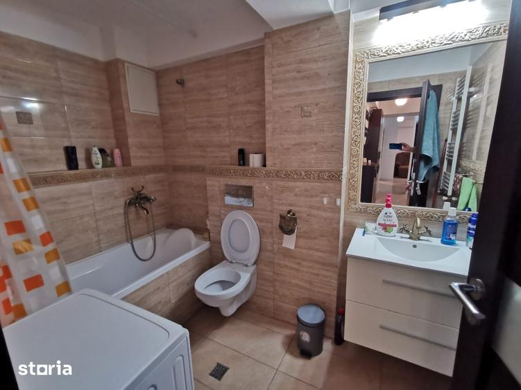 Apartament cu 4 camere în Mihai Viteazul